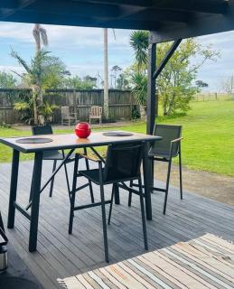 Kumeu Country Cabana - 7