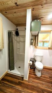 River Retreat Cabin - Living Water Farm - Cleveland - 2