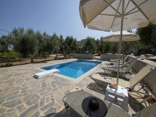 Holiday home in Pagkalochori with pool - Pangalochori - 0