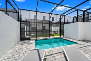 Cozy 5BR Home w Pvt Pool Near Disney and Universal - Davenport - 8