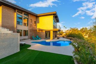 3BR Retreat with Heated Pool, BBQ and Mountain Views - Fountain Hills - 0