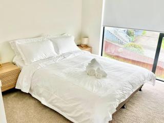 Townhouse in New Lynn - Auckland - 5