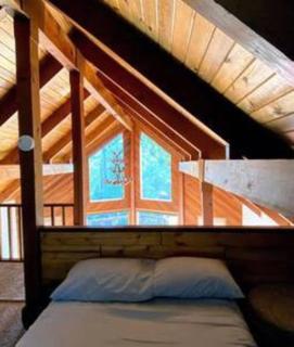 Pinecrest A-Frame Family fun near Dodge Ridge - Long Barn - 8