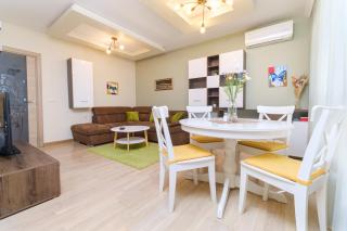 Riverside 2-Bedroom Apartment - Plovdiv - 5