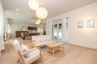 Tropica Pool Villa Pattaya - 8