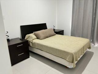 Departamento Ejecutivo cerca de BJX - Santa Gertrudis - 3