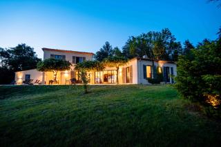 Le mas du roulier, villa provençale chic, 320m2 au calme avec vue 180 sur puy de Dôme - Thiers - 7