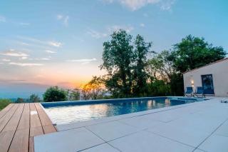 Le mas du roulier, villa provençale chic, 320m2 au calme avec vue 180 sur puy de Dôme - Thiers - 5