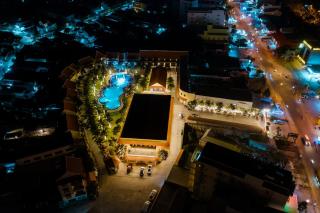 Ha Tien Xua Hotel & Resort - Hà Tiên - 0