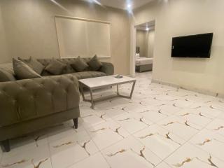 Luxe Suites Bahria Town Lahore - Lahore - 9