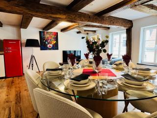 AyCatcherHomes - Luna Boutique Duplex Apt 3BR 2BA 7G Old Town Marburg - Marburg - 0