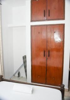 cosy studio near oshwal 3A - Mombasa - 2