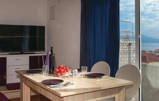 Holiday Apartment Slatine 02 - 3