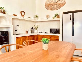 Sunville Villas Brand new 3 bedrooms canggu - Canggu - 8
