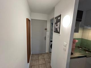 Studio Nîmois bien équipé avec parking - Nîmes - 3