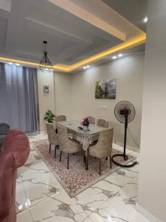 شقه لك بالكامل ثلاث غرف في الشيخ زايد - 5