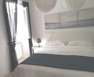 Secret Garden Apartment with private parking space - 8