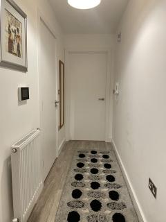 Modern Apartment All Amenities Greater London - Rainham - 9