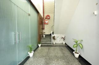 Hotel Shrinath Palace - 3
