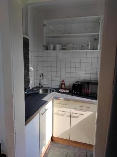 Kleines Apartment in Frankfurt mit eigenem Stellplatz in Messenähe - Frankfurt am Main - 5