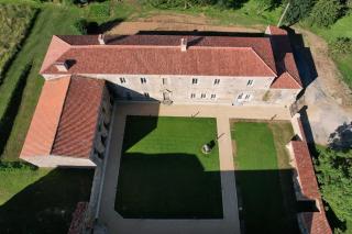 Gîtes à L'ABBAYE - Bournezeau - 9