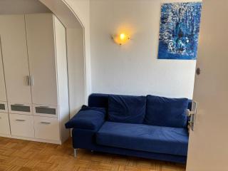 Für Handwerker und Gruppen- große Ferienwohnung mit Balkon und Terrasse - 8