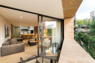 Forever W&L Building - 2