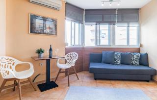 Amazing Apartment In Torre Del Mar - Torre del Mar - 9