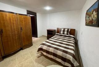 Alojamiento 1A Amplia Habitación Independiente - 4
