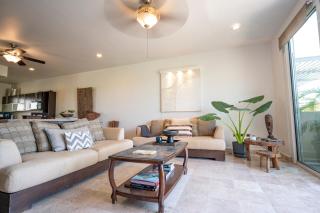 Spacious & Serene PENTHOUSE with Rooftop, Jungle Views, PRIME LOCATION Steps to Beach & 5th Ave - 4