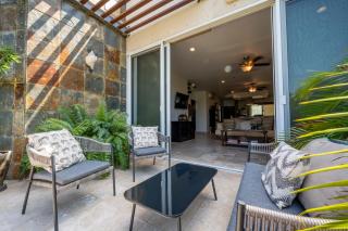 Spacious & Serene PENTHOUSE with Rooftop, Jungle Views, PRIME LOCATION Steps to Beach & 5th Ave - Playa del Carmen - 5