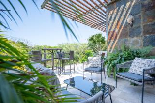 Spacious & Serene PENTHOUSE with Rooftop, Jungle Views, PRIME LOCATION Steps to Beach & 5th Ave - Playa del Carmen - 7