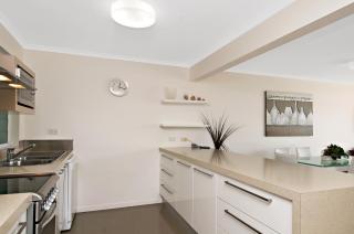 Skippers Cove Waterfront Resort - 1