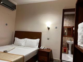 K27 Premier Backpackers - Dar es Salaam - 8