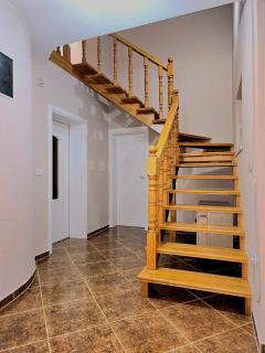 Villa Zlatan Poolside - 4