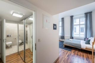 Modern Loft Getaway - Prague - 5
