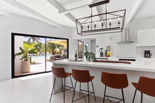 Bocobay Beach House - Palm-Eagle Beach - 7