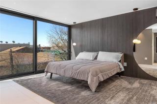 2 Story Villa in Upper Ditmars Astoria Queens - Steinway - 8