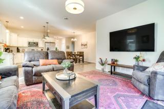 Mankato Getaway with Game Room and Salt Water Hot Tub! - Mankato - 5