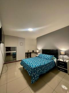 Departamento amplio, moderno y centrico! - 5