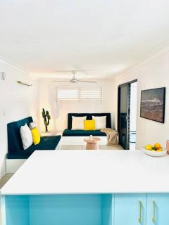 The Saguaro Villa #1 & Villa #2 - Urangan - 7