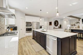7 bd 6 and one half bath with private pool spa & beach path - Hilton Head Island - 8