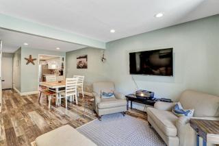 Coligny Villa 2 bd 2 & one half bath with pool-walk to beach 13CV - Hilton Head Island - 7