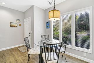 Pet Friendly Beach Villa - walk to the beach - pools tennis and more - Hilton Head Island - 5