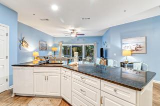 Lovely 3 Bed3 Bath Pet FriendlyVilla - Walk to the beach pools and tennis #75 Ocean Breeze - 8