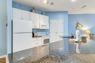 Lovely 3 Bed3 Bath Pet FriendlyVilla - Walk to the beach pools and tennis #75 Ocean Breeze - 1