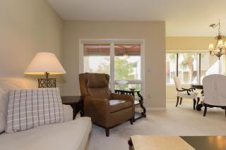 Beautiful 2 Bed2 Bath Shelter Cove Anchorage Villa - Hilton Head Island - 9