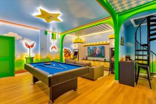 9 Bedrooms- 5 Bathrooms- Champions Gate 9037 St - Davenport - 0