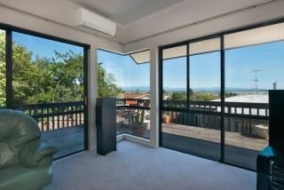 Sunny Richmond Holiday Home with Sea Views - Richmond - 6