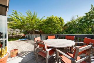 Sunny Richmond Holiday Home with Sea Views - Richmond - 9